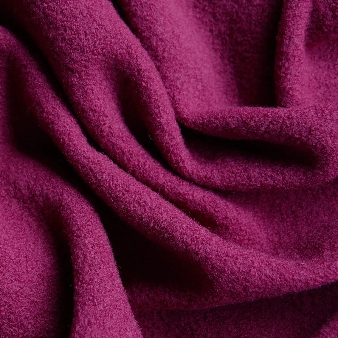 Bollito Bordo - Boiled Wool