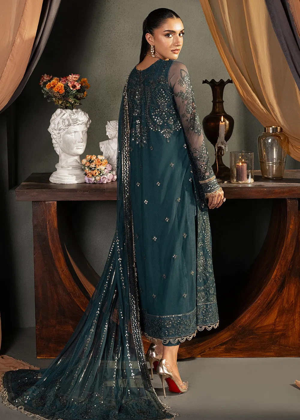Heritage Luxury Formals '24 by Zarif | ZHF 04 ARHA