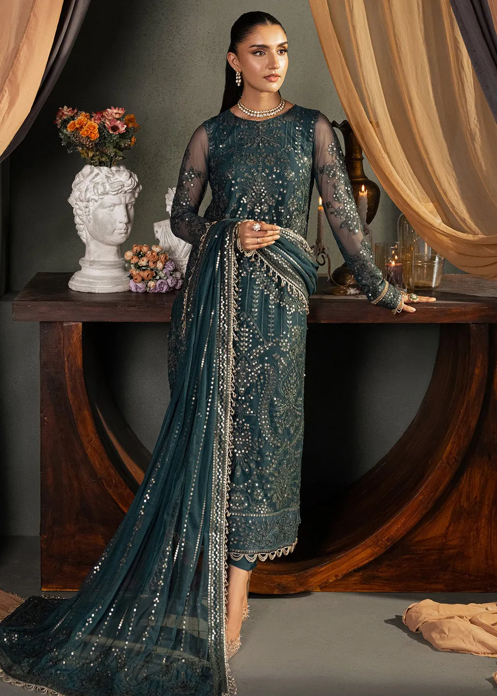 Heritage Luxury Formals '24 by Zarif | ZHF 04 ARHA