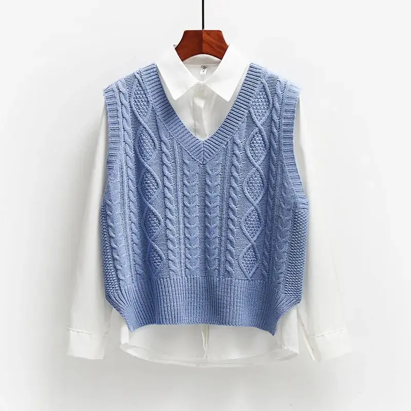 Pre Order:  Embossed Knit Short Vest