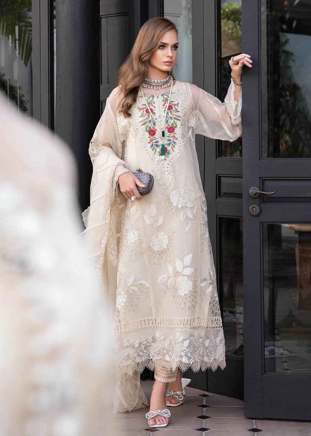 Pretty Cream Floral Suit - Maria B Lawn Eid Collection 2023 - EL-23-01