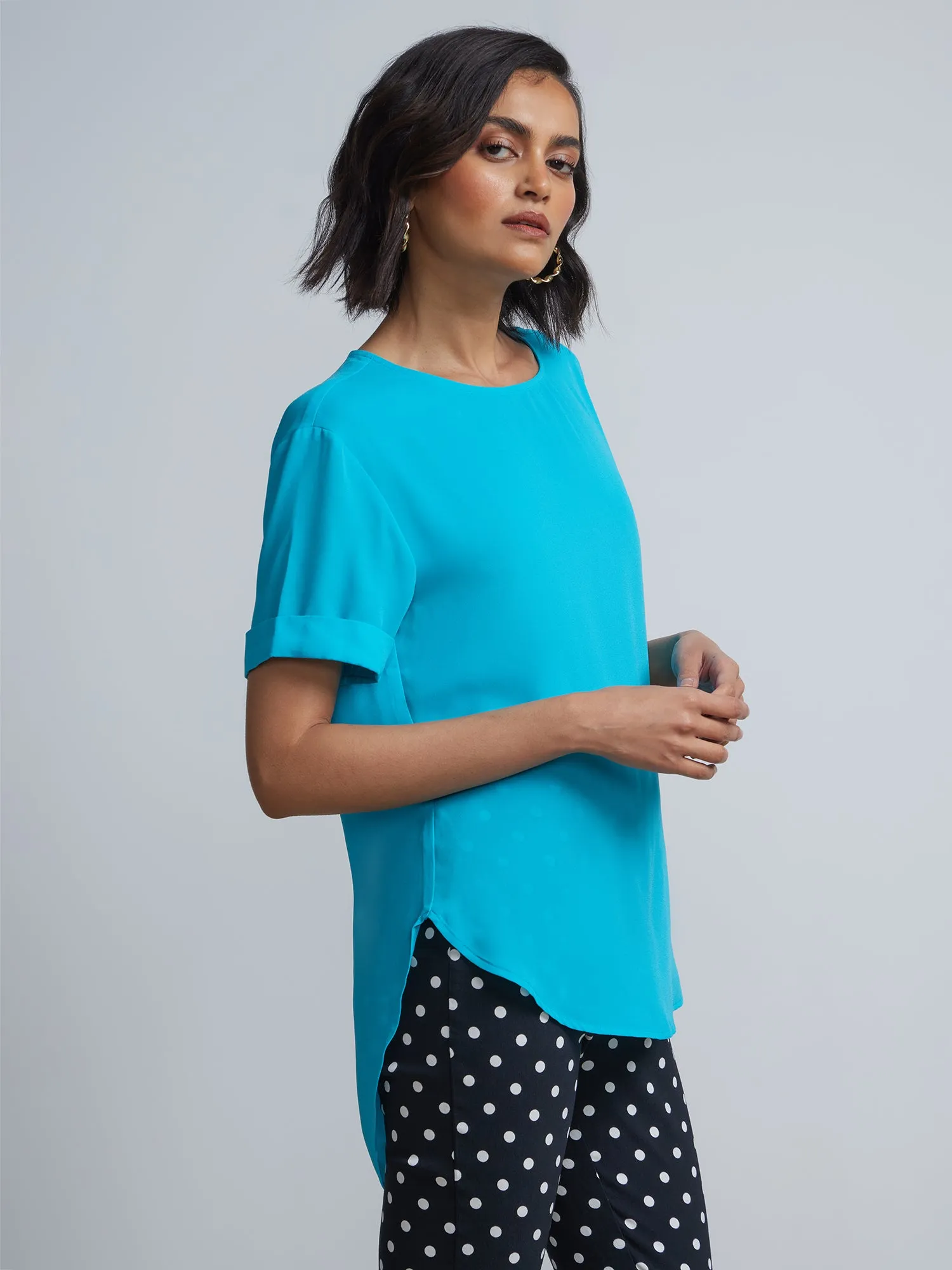 Tall Crewneck Side-Slit Cuffed Tee