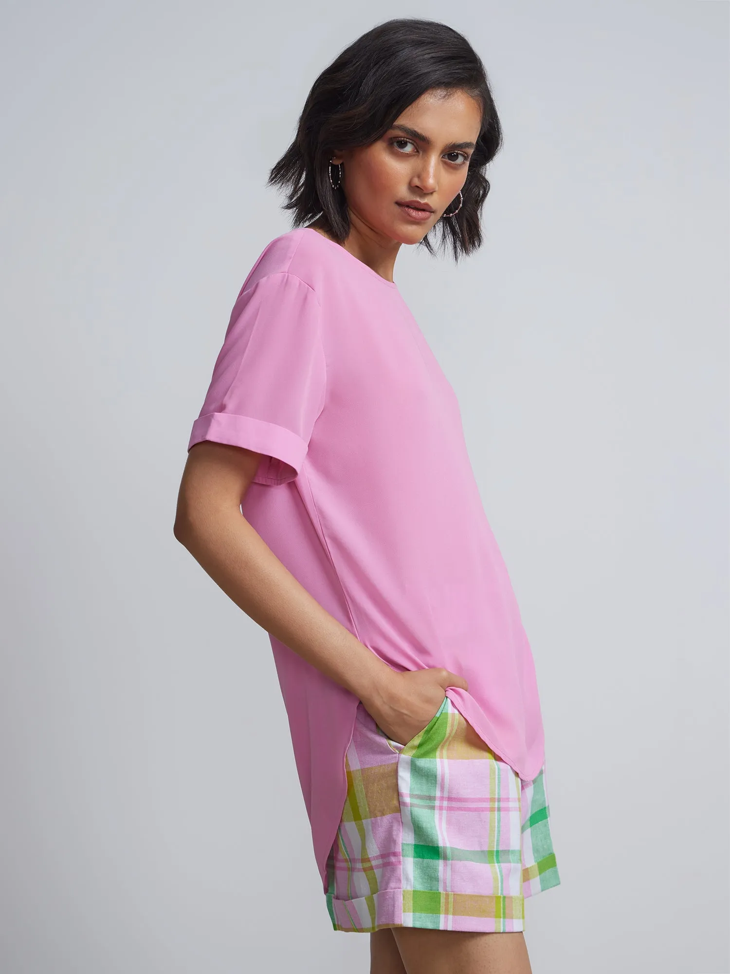 Tall Crewneck Side-Slit Cuffed Tee